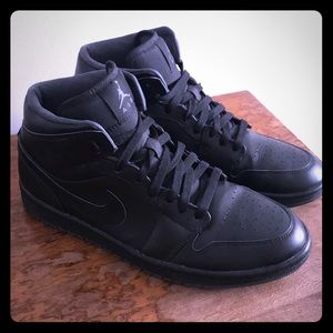 Air Jordan 1 Mid